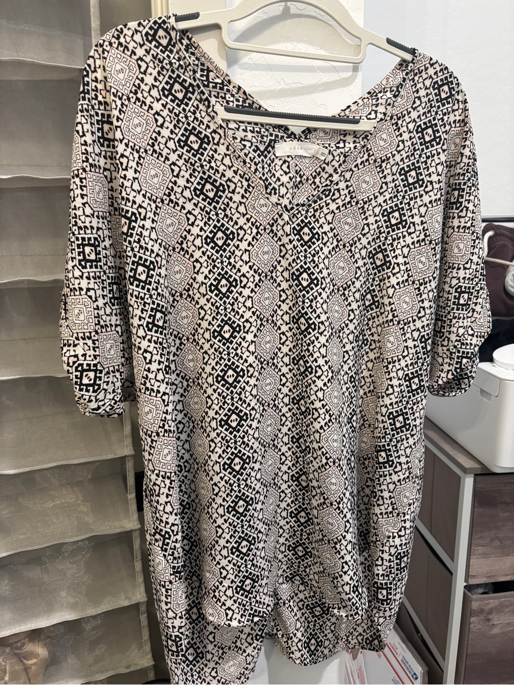 Lush Flowy Geometric Print Women's Dress in Black and Cream